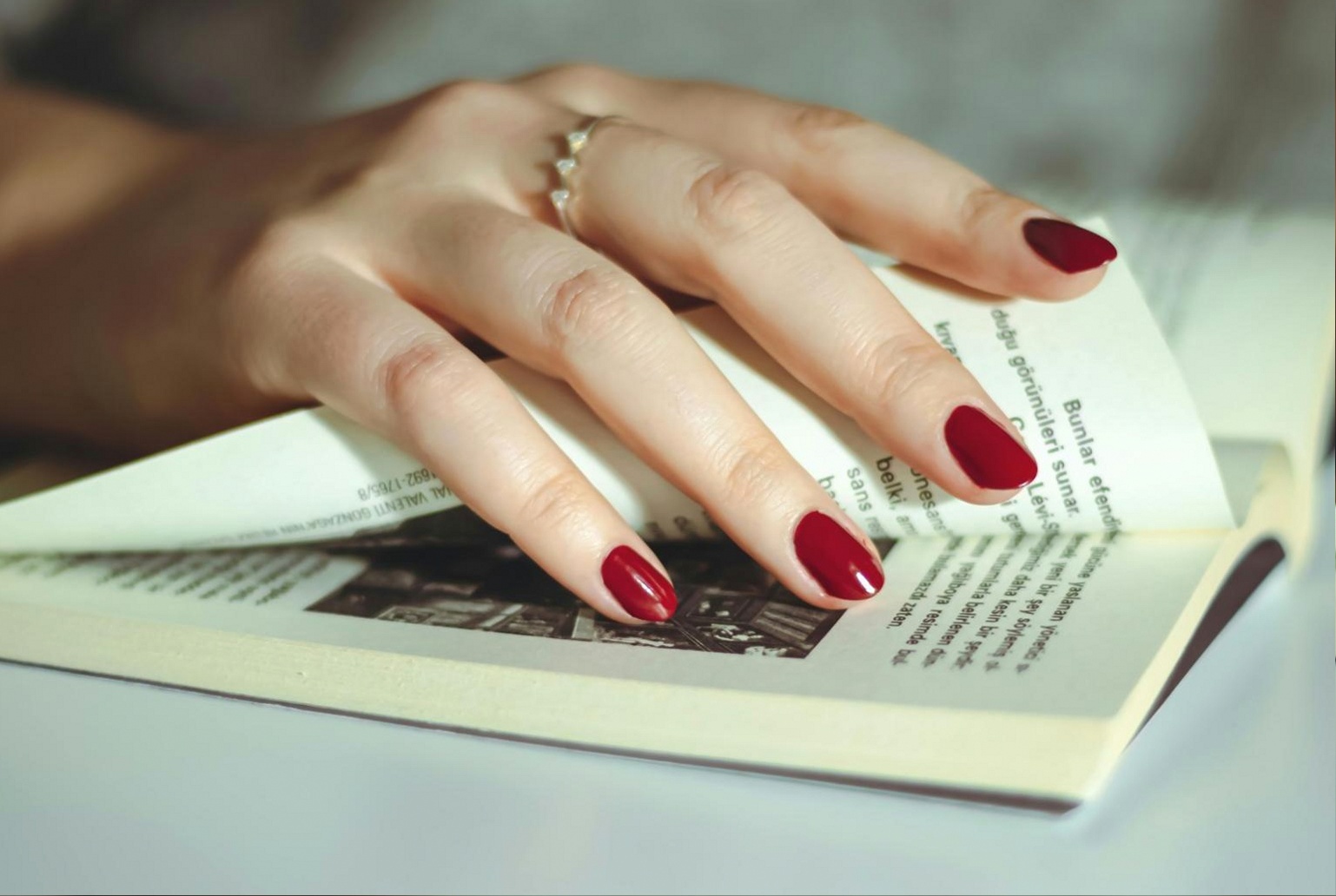 Roos Dijkema, docent nageldesign